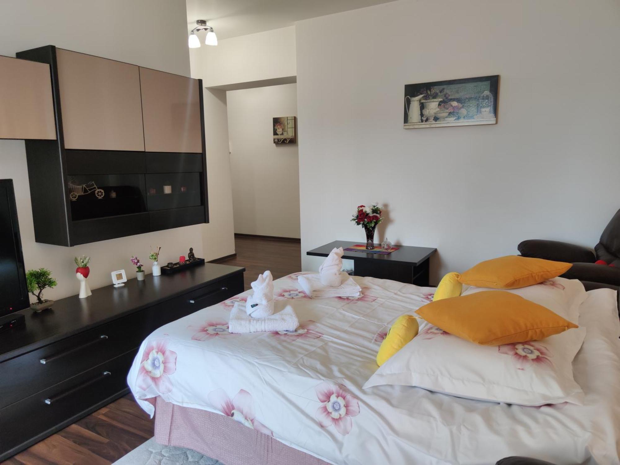 Cozy Magic House - Unirii Square Apartment *